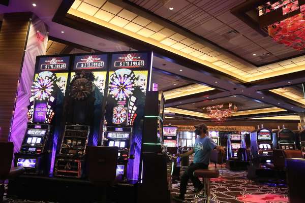 Free Casino Cascade: A Deluge of Wins and Bonuses