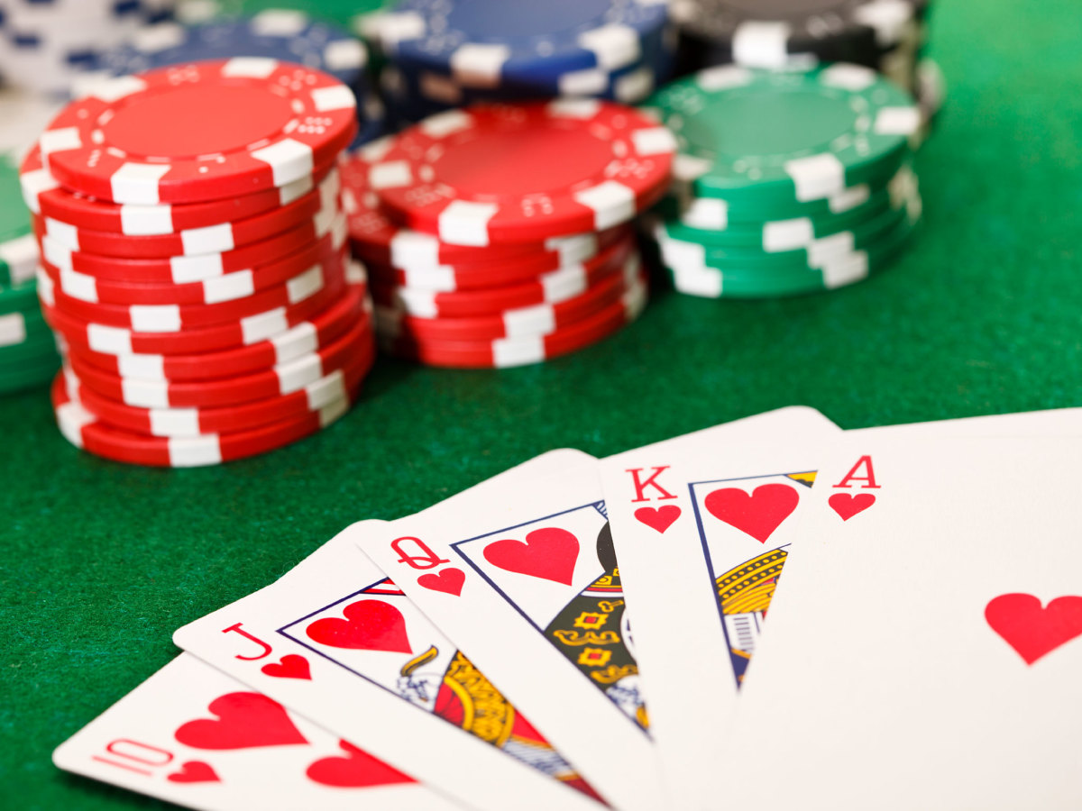 Online Poker Formula Crafting Winning Tactics