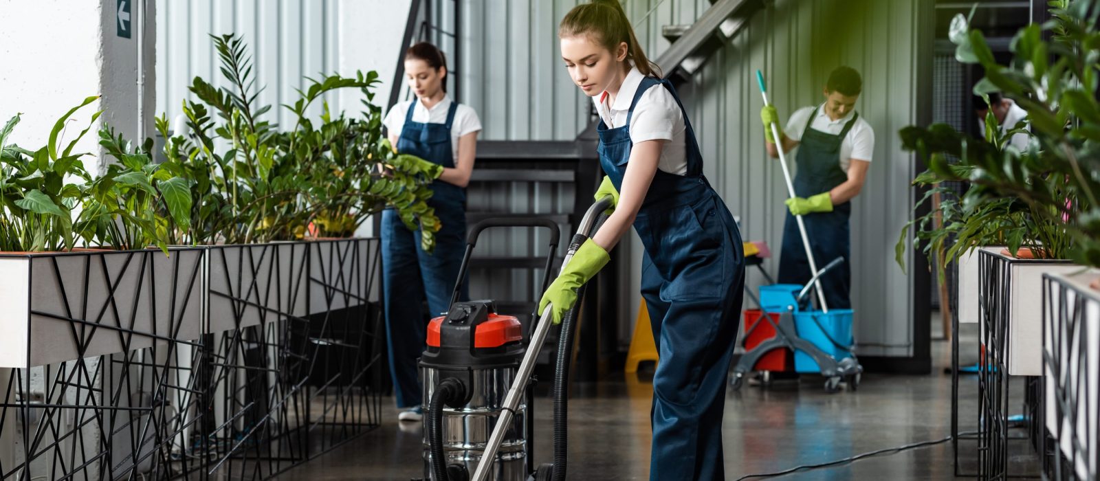 How Poor Cleaning Habits Can Harm Your Business Environment in Des Moines